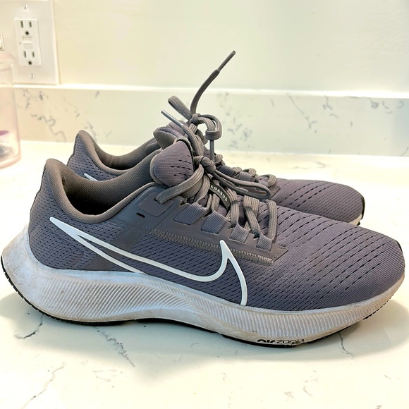 Grey Nike Air Zoom Pegasus - Picture 1 of 9